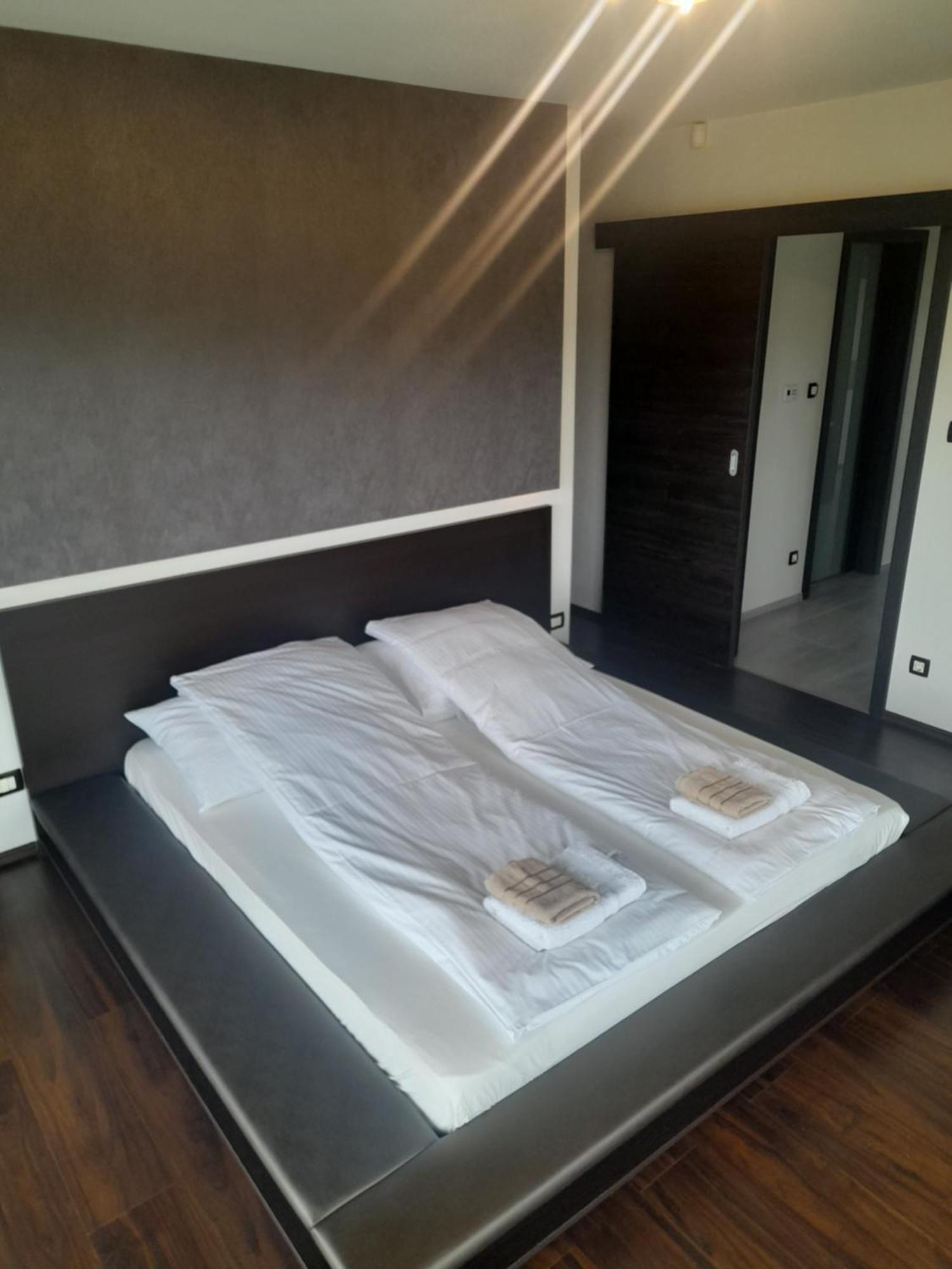 Private Family Villa Budaörs Dış mekan fotoğraf
